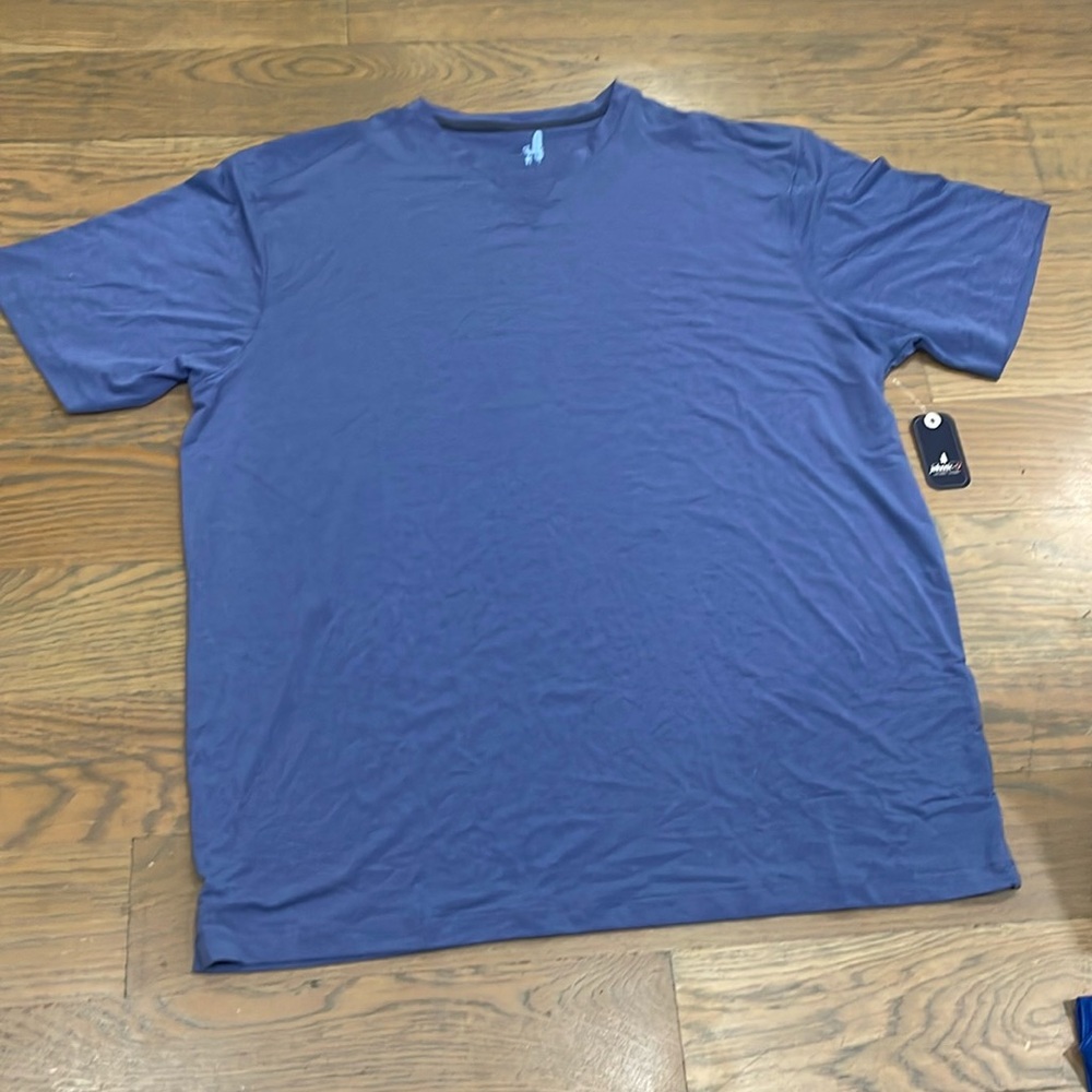 Johnnie-O workout shirt